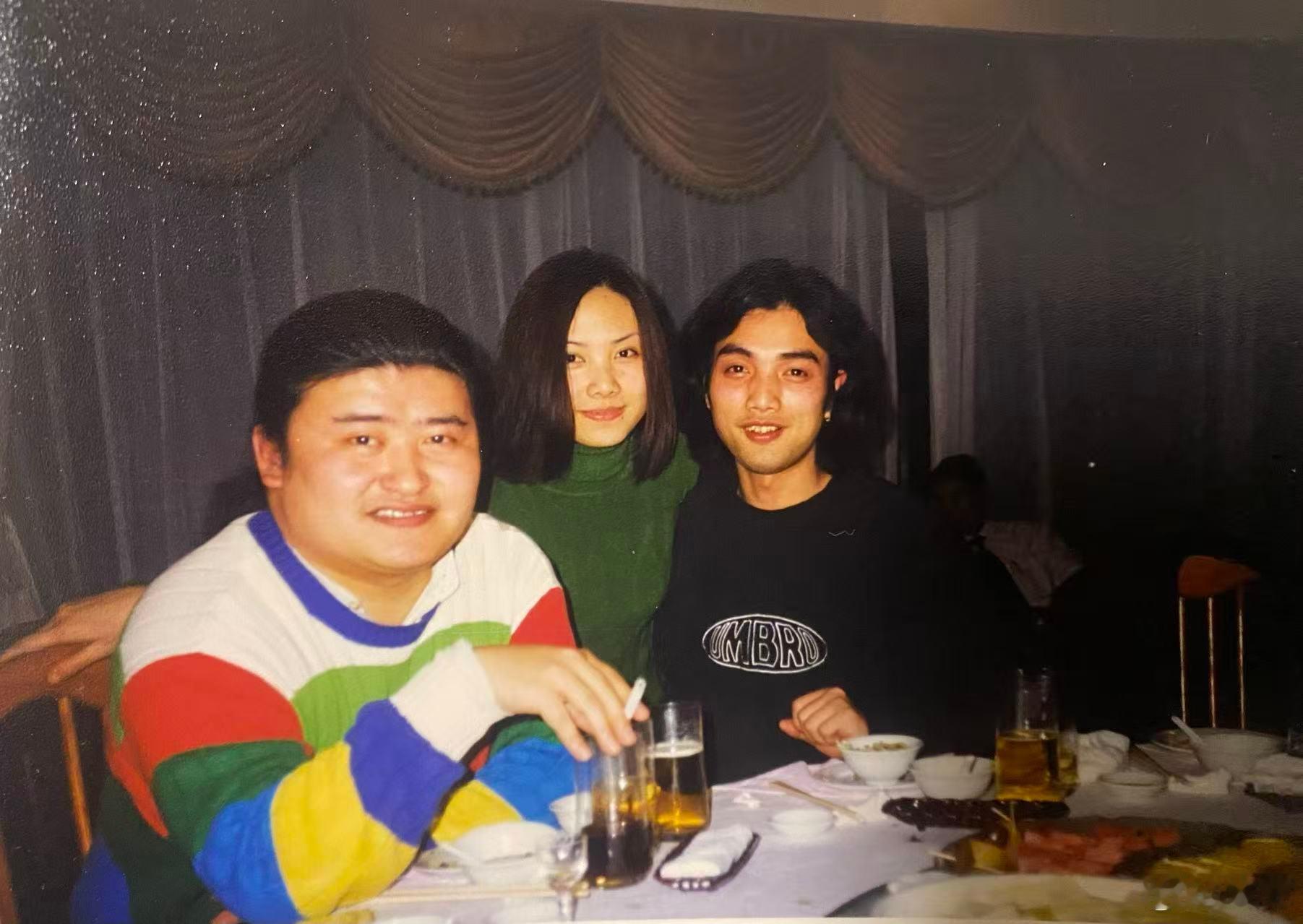 90年代末我与刘欢老师唯一的合影[祈祷] ​​​