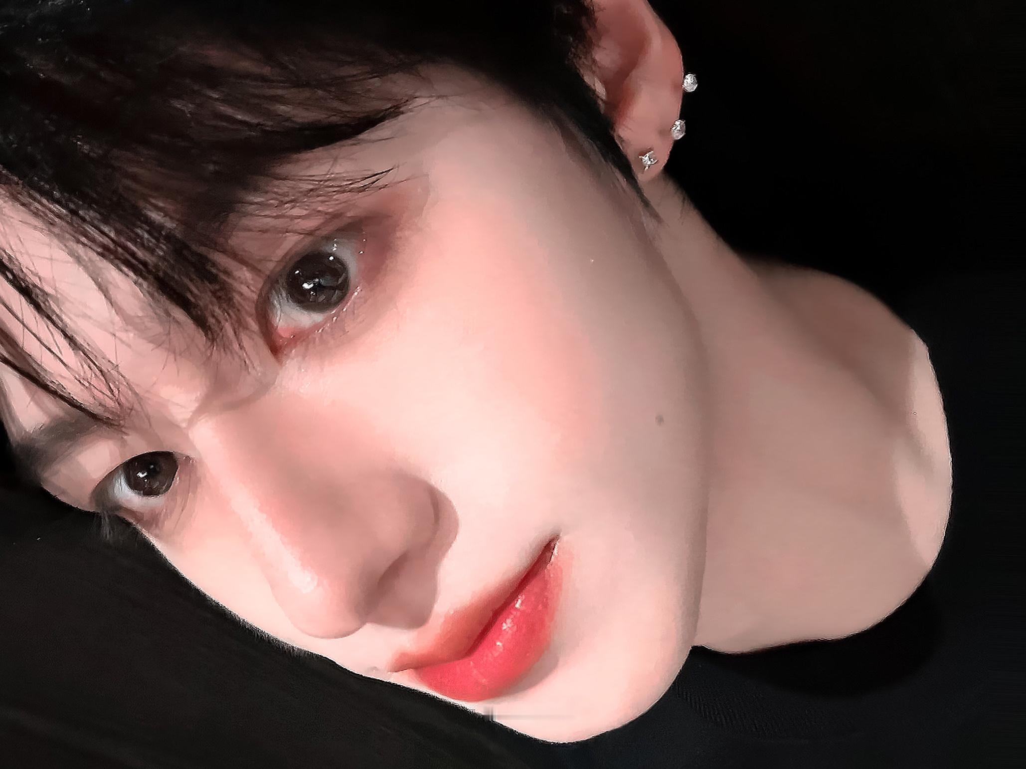 我们到底是什么关系呢🥺 