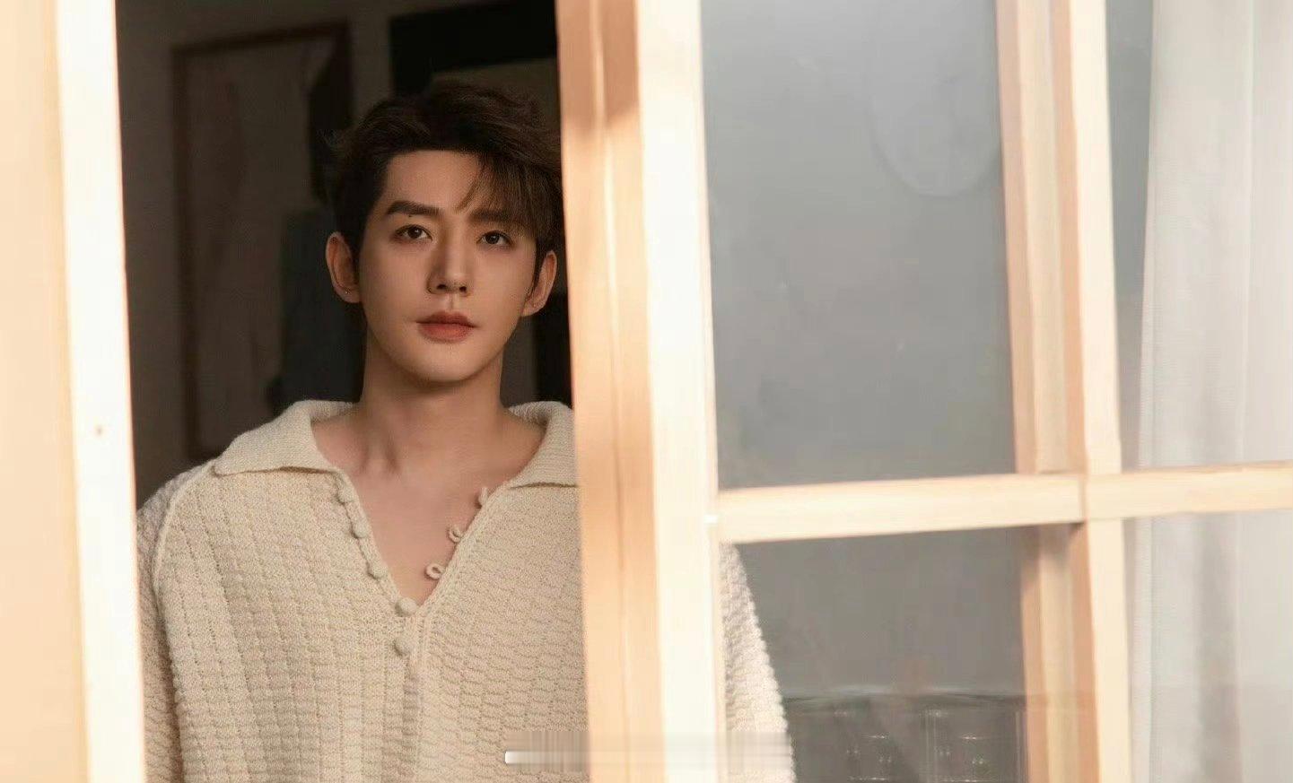 邓为代言花絮，谁的冬日男友