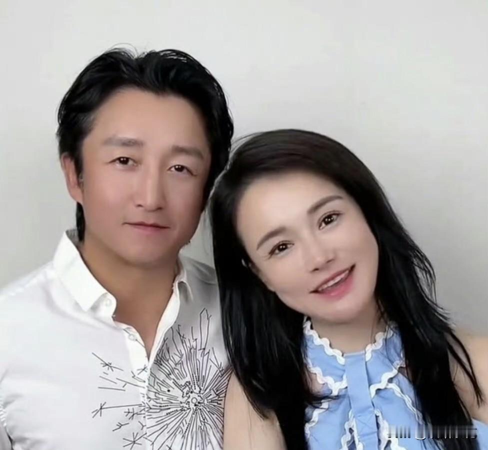 人不能既要，又要……
邹市明嫌冉莹颖“妈味太重”，却没想过她到底是怎么变成这样的