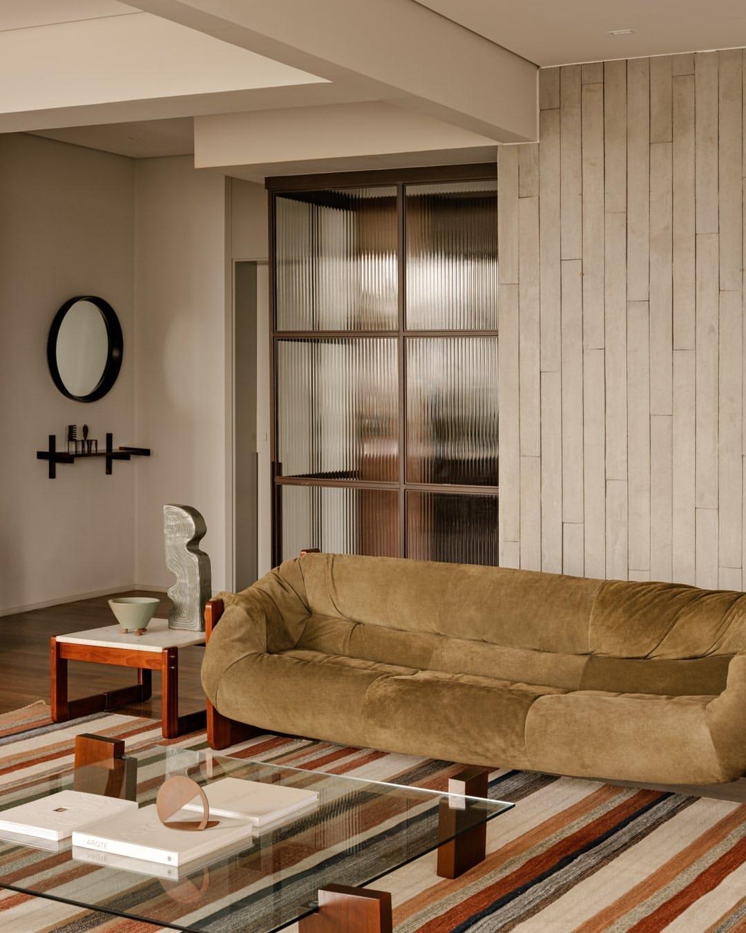 褪去繁杂，只留温暖色调与中性优雅，安放身心低调又高级的装修是什么样子的? 装修