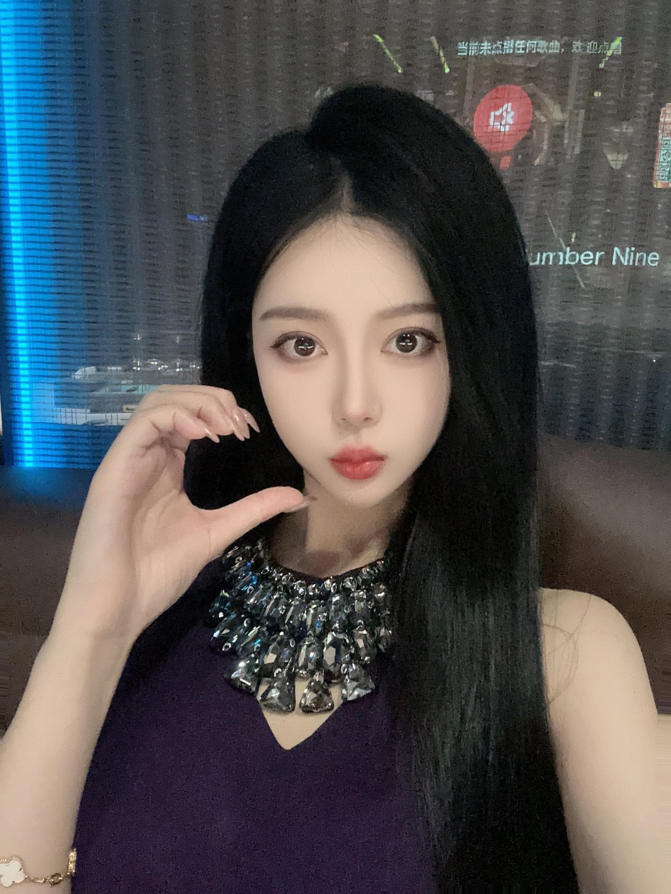 端午节没什么好祝福的 就祝你像蛋黄粽子一样富得流油吧