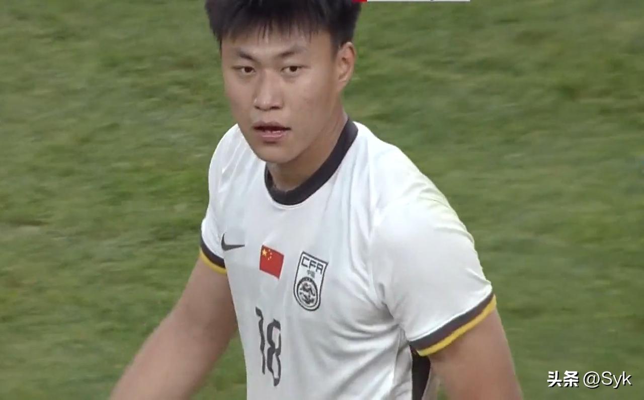 太漂亮！杜月徵超级世界波破门！中国队上半场打疯了，1-0领先越南！
 
西安国际