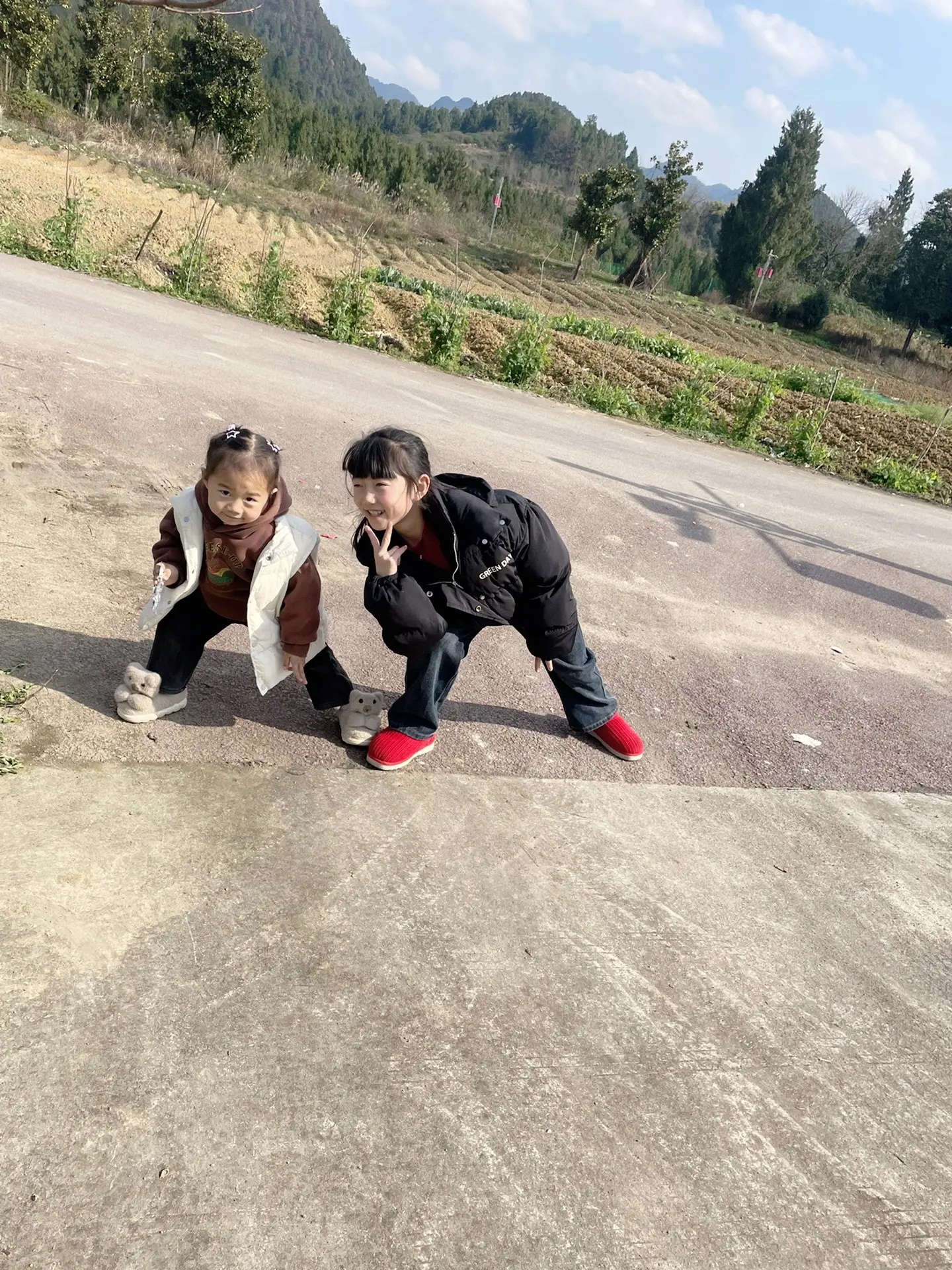 两姐妹合拍