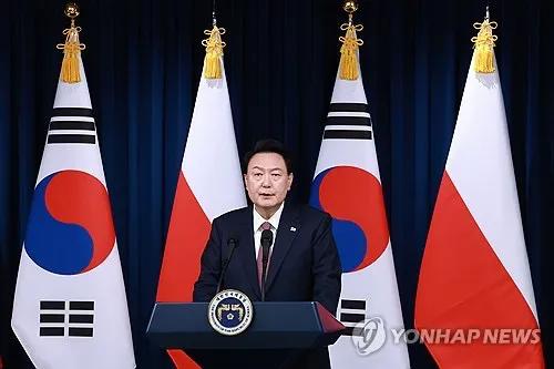 韩国总统尹锡悦10月24日表示，朝鲜派兵援俄违背《联合国宪章》和安理会决议，是威