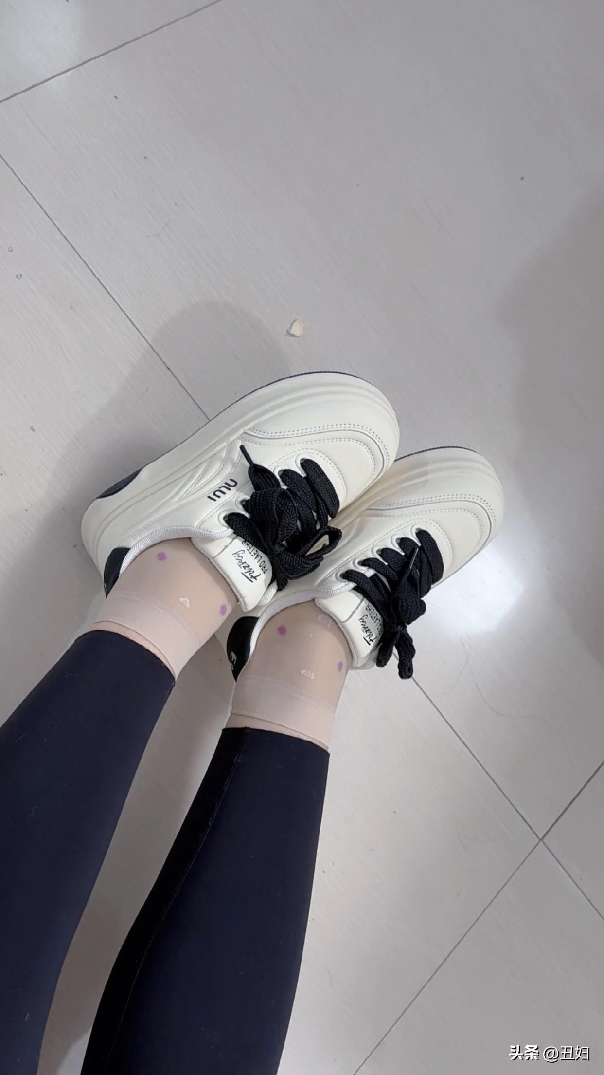 你认为好看的鞋子步履轻盈，步步生莲。