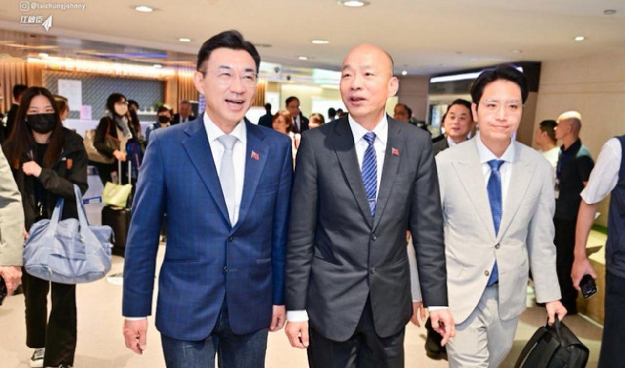 结束对法国和英国的窜访后，韩国瑜率由4位国民党立委、4位民进党立委和1位民众党立