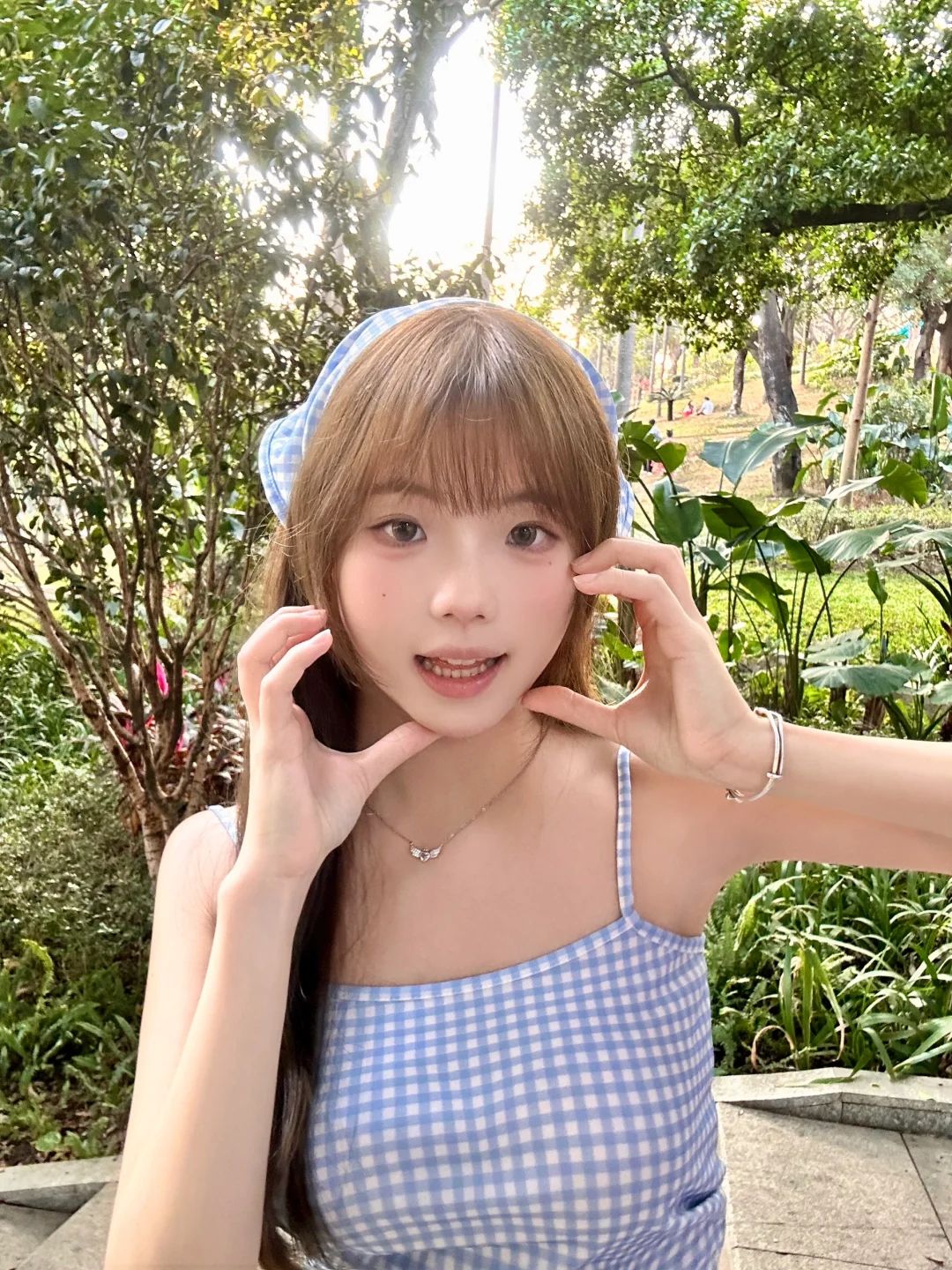 你知道的 我一出生就没有老公