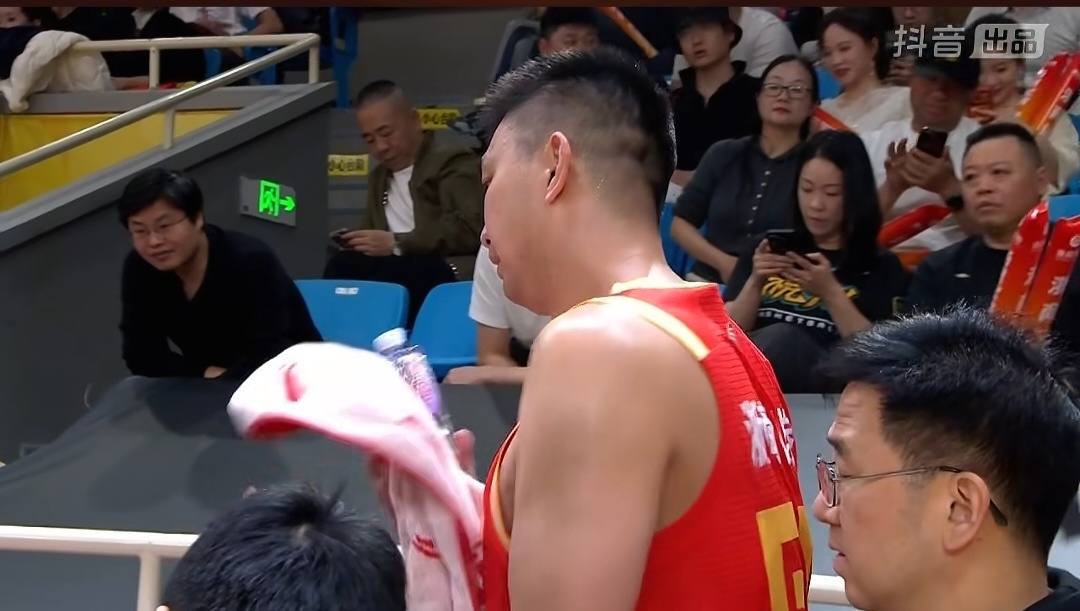 苏若禹回归广厦男篮，广厦男篮作为上赛季冠军，无论比赛什么样，媒体热点几乎为零，这