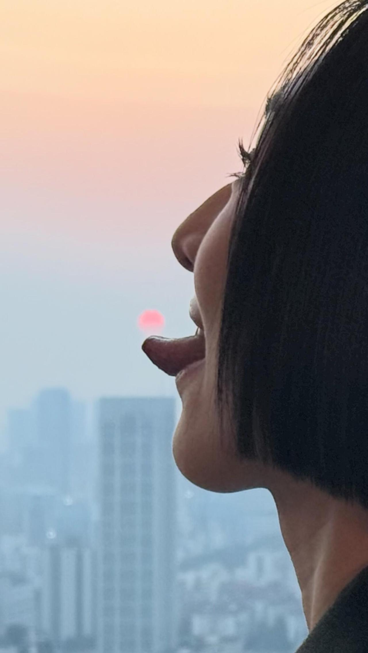 高海宁这张照片封神了，吞吐日月了，这角度太绝了！