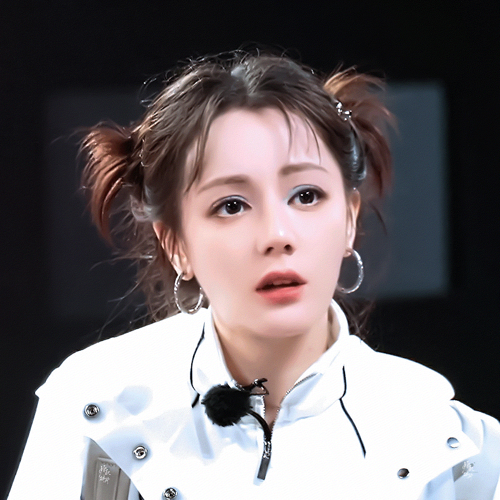我的宝，你怎么能这么可爱@Dear-迪丽热巴 

迪丽热巴钰珑迪丽热巴 ​​​
