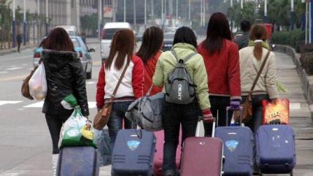 境外新型势力浮出水面，专盯年轻人洗脑，隐蔽套路需高度警惕。

近期，新型境外势力