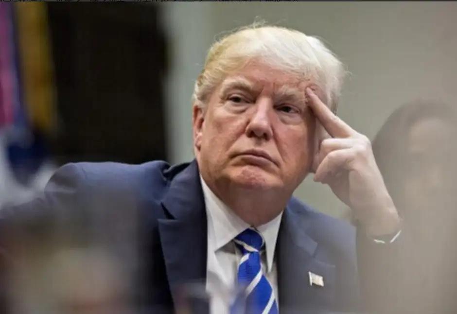 别被特朗普骗了！ 不少人以为他怂了，要跟伊朗坐下来谈和，但一个能引爆更大战火的危