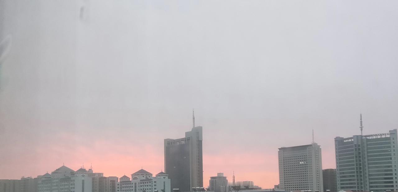 朝霞和晚霞哪个更美？晚霞照片 日落日出的晚霞 晚霞 朝霞图 北京亮粉色朝霞 朝霞