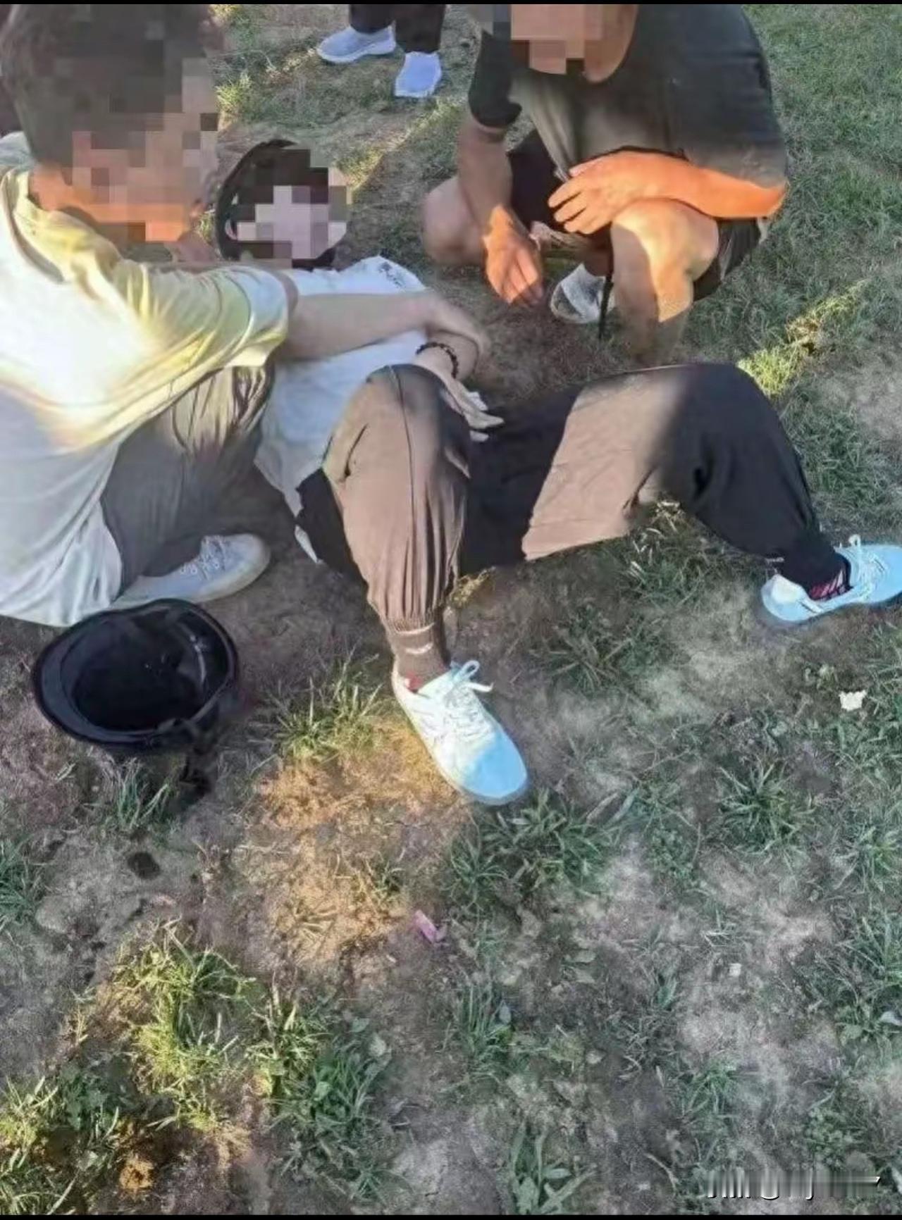 吉林长白山一游客被马踢中隐私部位，飞出两米，痛诉：我可能不能当爸爸了；当地文体局