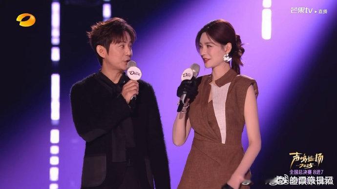 何炅 花花老师满意吗声鸣远扬何炅每次看何炅和花花老师互动，都能感受到满满的善意和