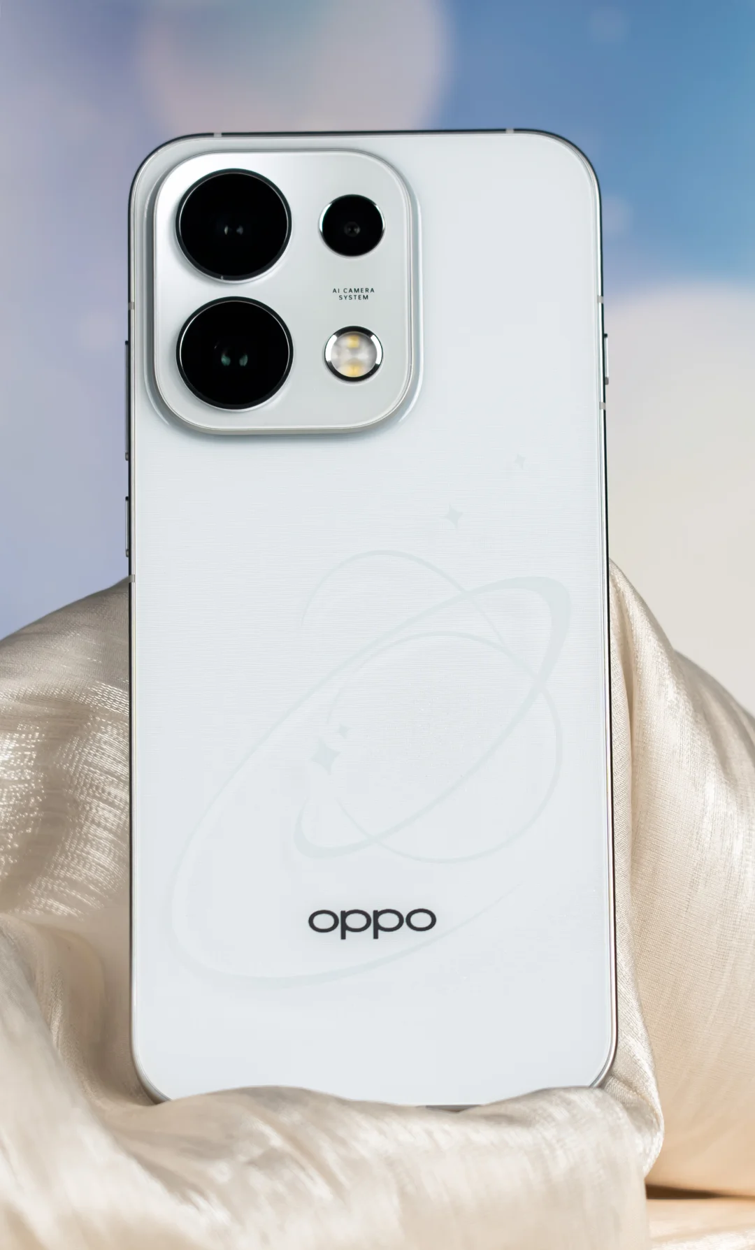 OPPO Reno16 Pro「怦然心动」