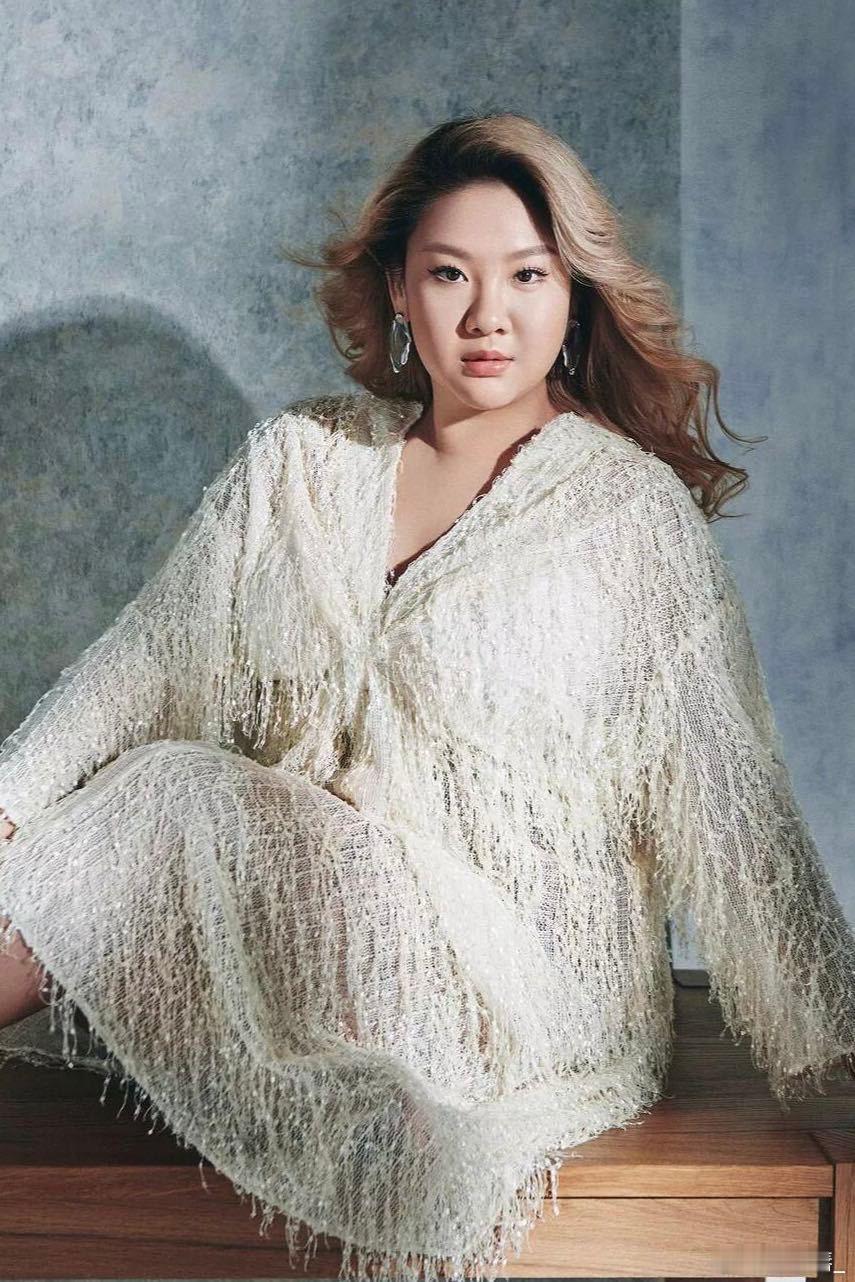 本周双补位歌手官宣 不愧是《歌手2025》，请人眼光一如既往的好，这次请来了实力