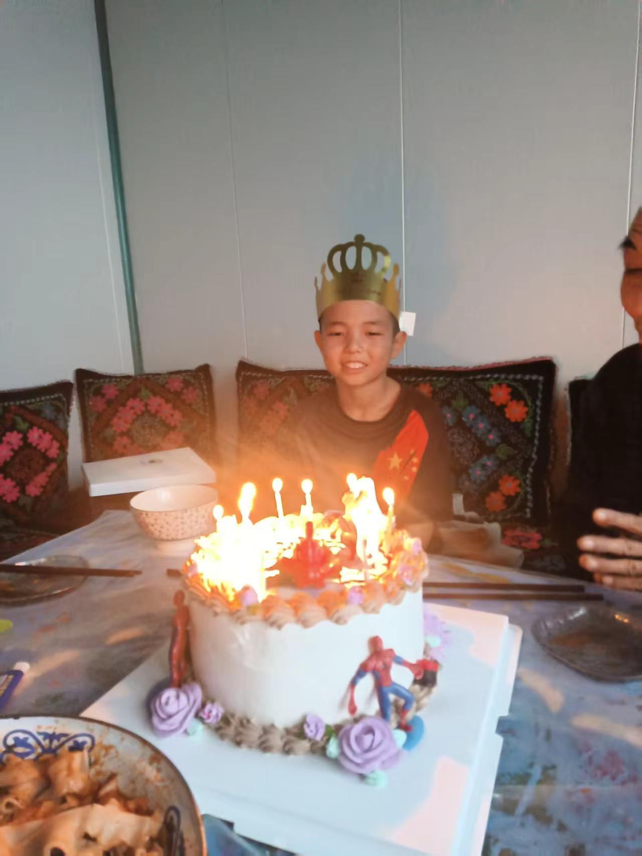 تۋىلعان كۇنىڭمەن قۇتتىقتايمىن قۇلىنىم