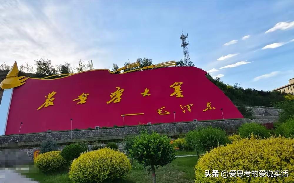 这回听刚刚旅游回来的老王说，他和老伴这次专门跑去大寨村逛了一圈。
 
他说大寨村