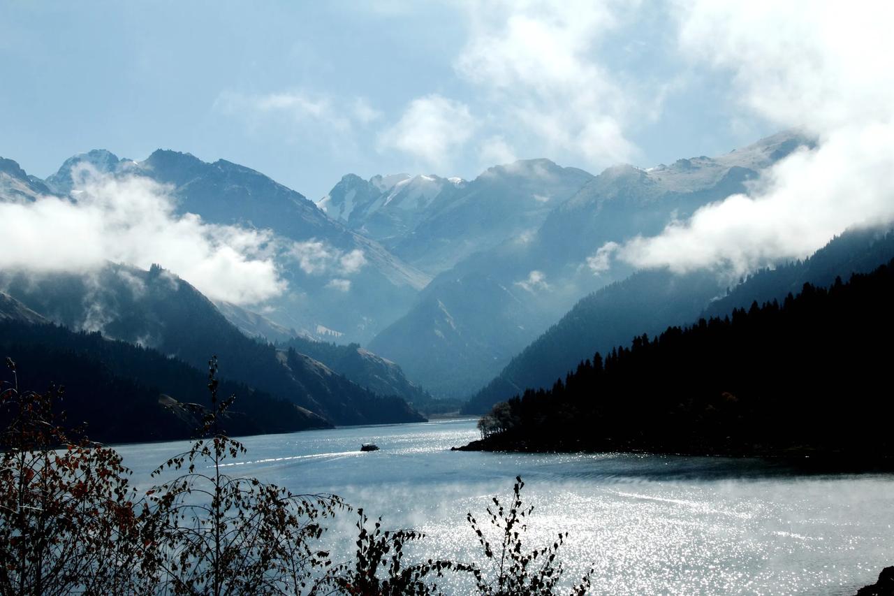 #全国各地到处出差，算不算旅游！#
看各人啦。假如办完公事后，还能到处看看风景，