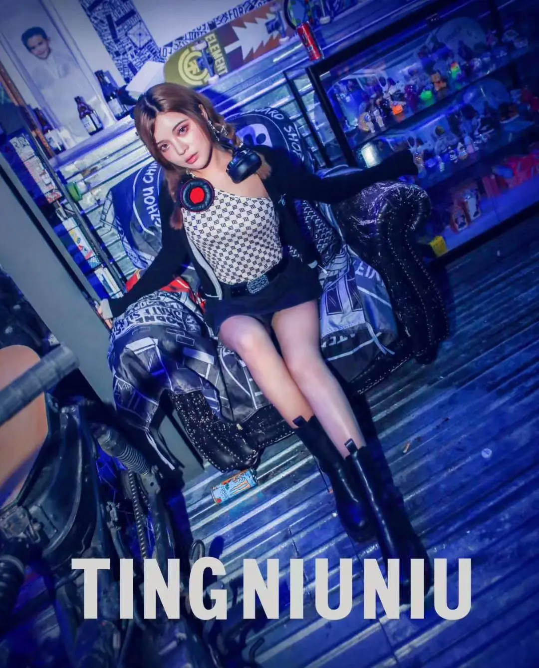 这样的身材打几分 耽误你几秒为我心动一下 好身材好气质 优雅气质写真