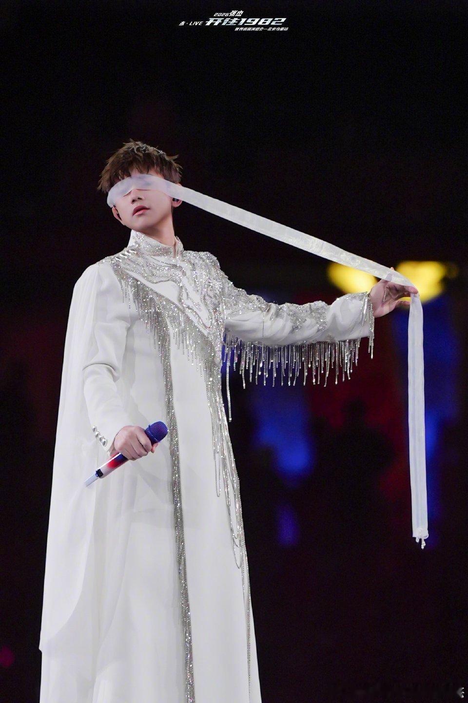 张杰唱了OneChance 熟悉的旋律一响，我的青春又回来了 