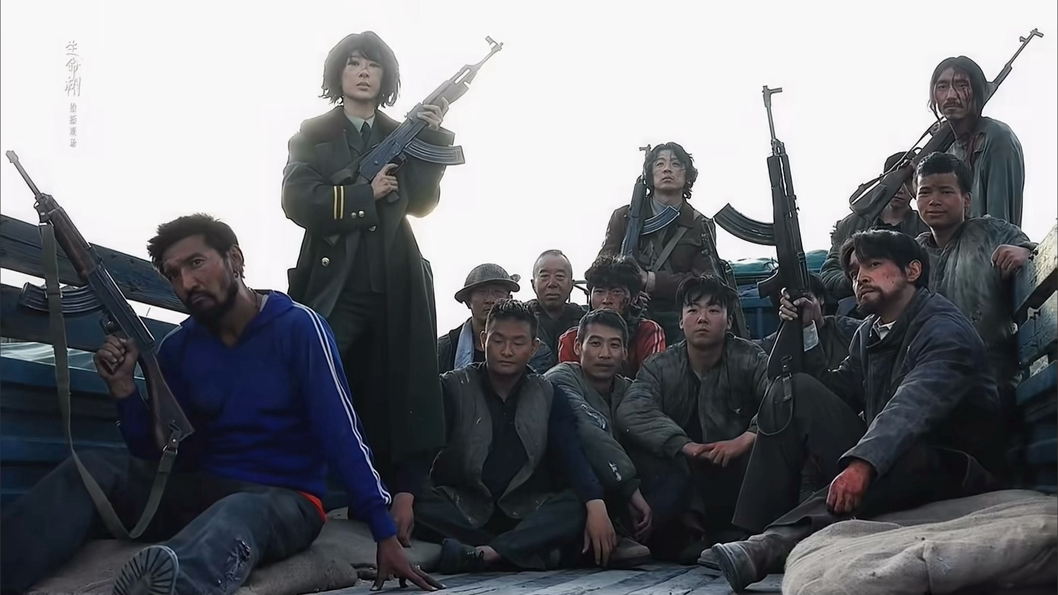 这个脏脏包紫妹儿往那一站就是兵，转场可爱晕了杨紫生命树敬礼转场杨紫生命树举枪造型