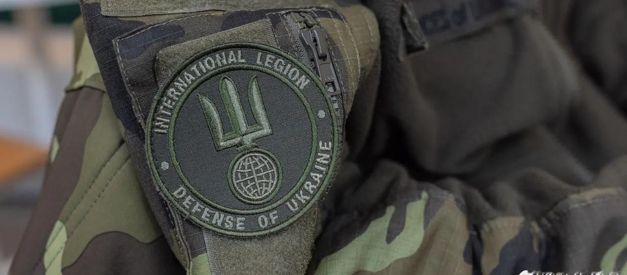 当红的475突击团为什么辣么多歪果仁，因为乌克兰国际军团基本并入其中。

乌克兰