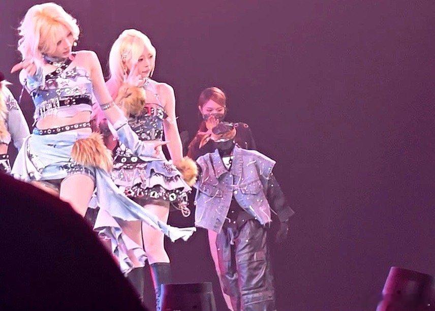 从春晚、王力宏、王心凌的演唱会到SNH48的金曲大赏，机器人登上娱乐舞台已成趋势