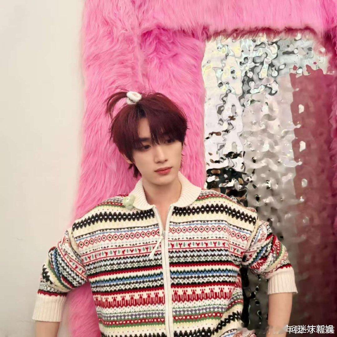 丁程鑫红发苹果头丁程鑫说善良苹果头丁程鑫说善良苹果头，萌，