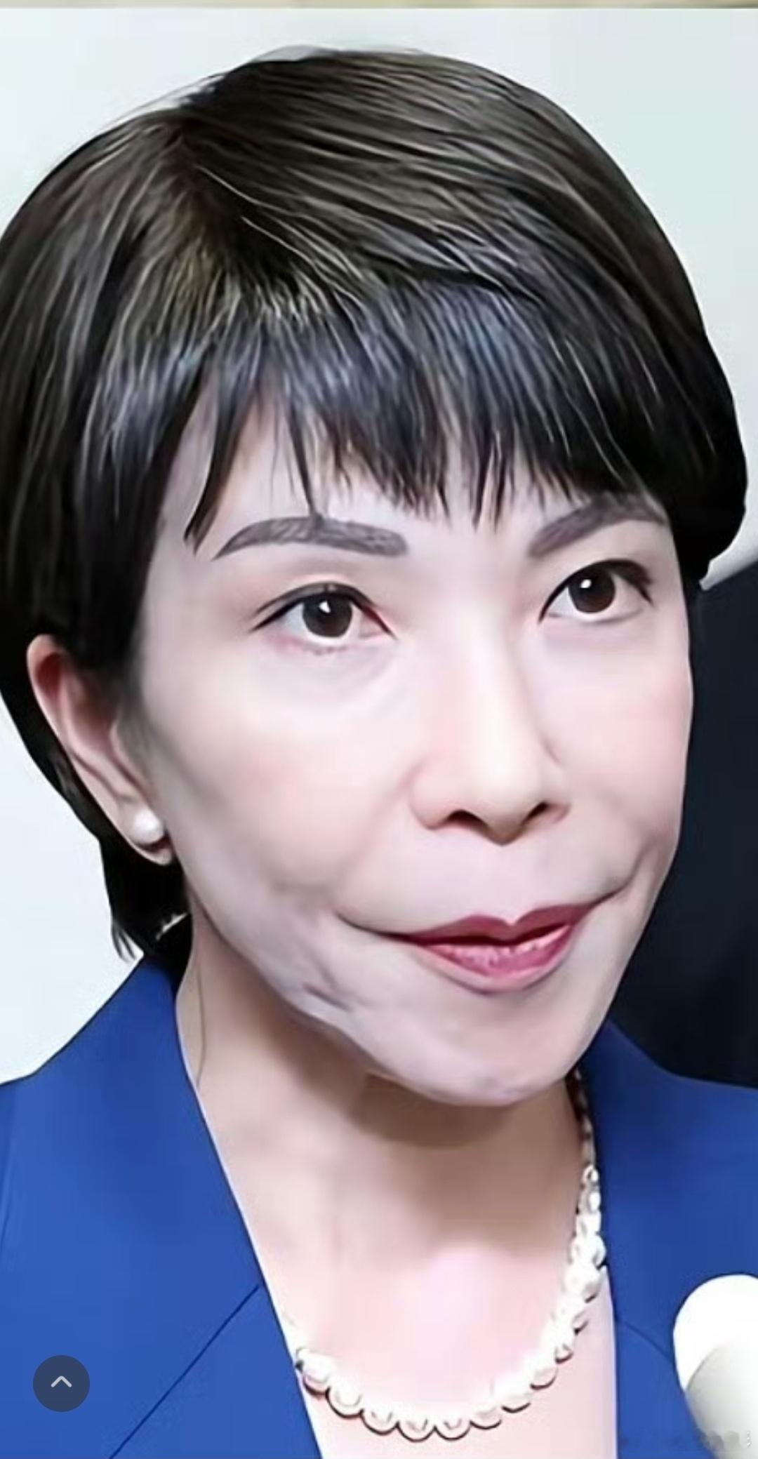 今天一个网友的评论给俺逗笑了，他说“老子一生好女色，唯独对她动了杀心”！