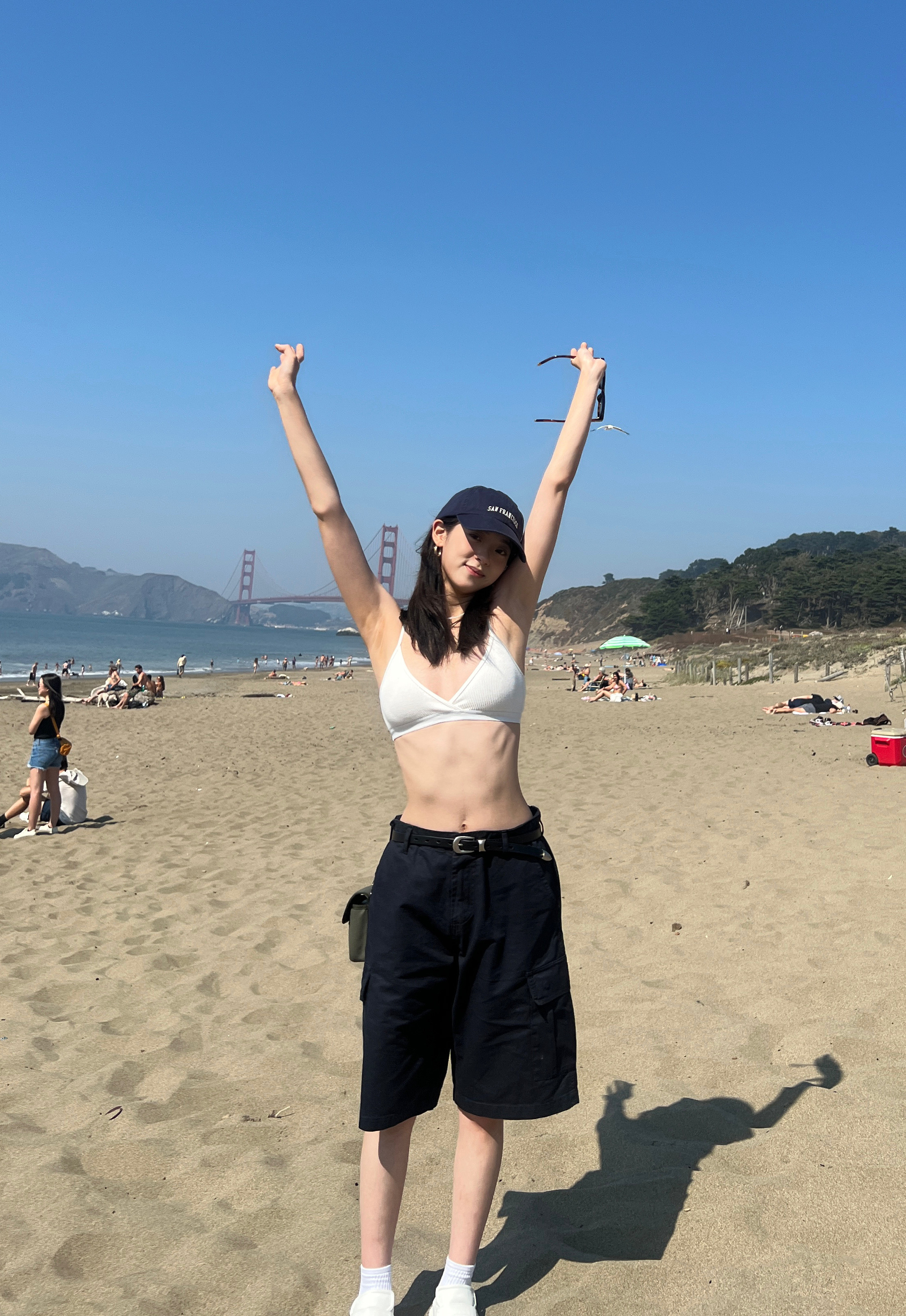 微博：学校：伯克利音乐学院（18级）年龄：2000年6月15日出生于中国台湾省身