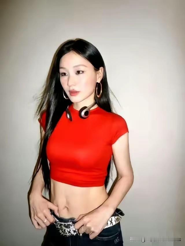 娱乐圈乱不乱，导演说的算？
近日曝光的一位大导演私下谈话录音，着实令人瞠目结舌！