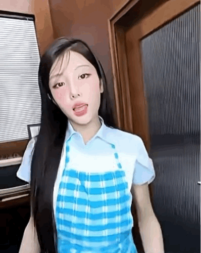 她咋了 