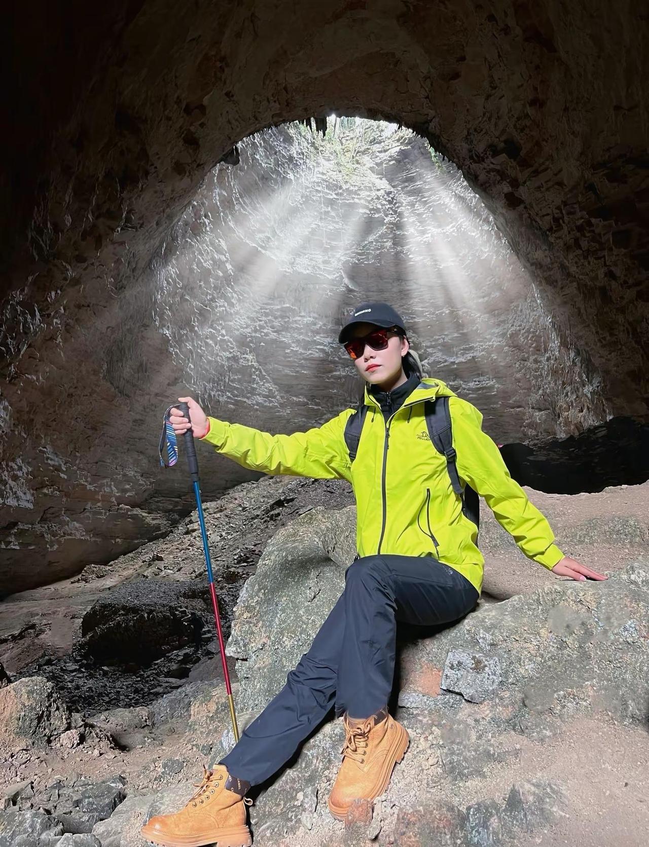 南川新晋徒步地 | 下乐村，真的太好拍了。巴人图腾、悬崖栈道、蟠龙天坑🕳️每个