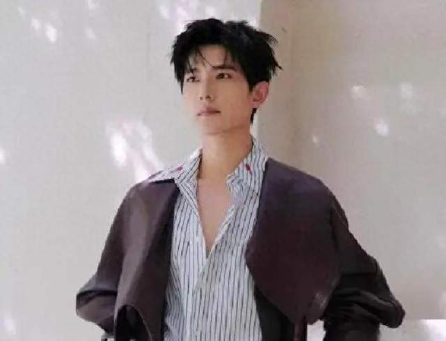 杨洋时隔五年再任综艺常驻嘉宾