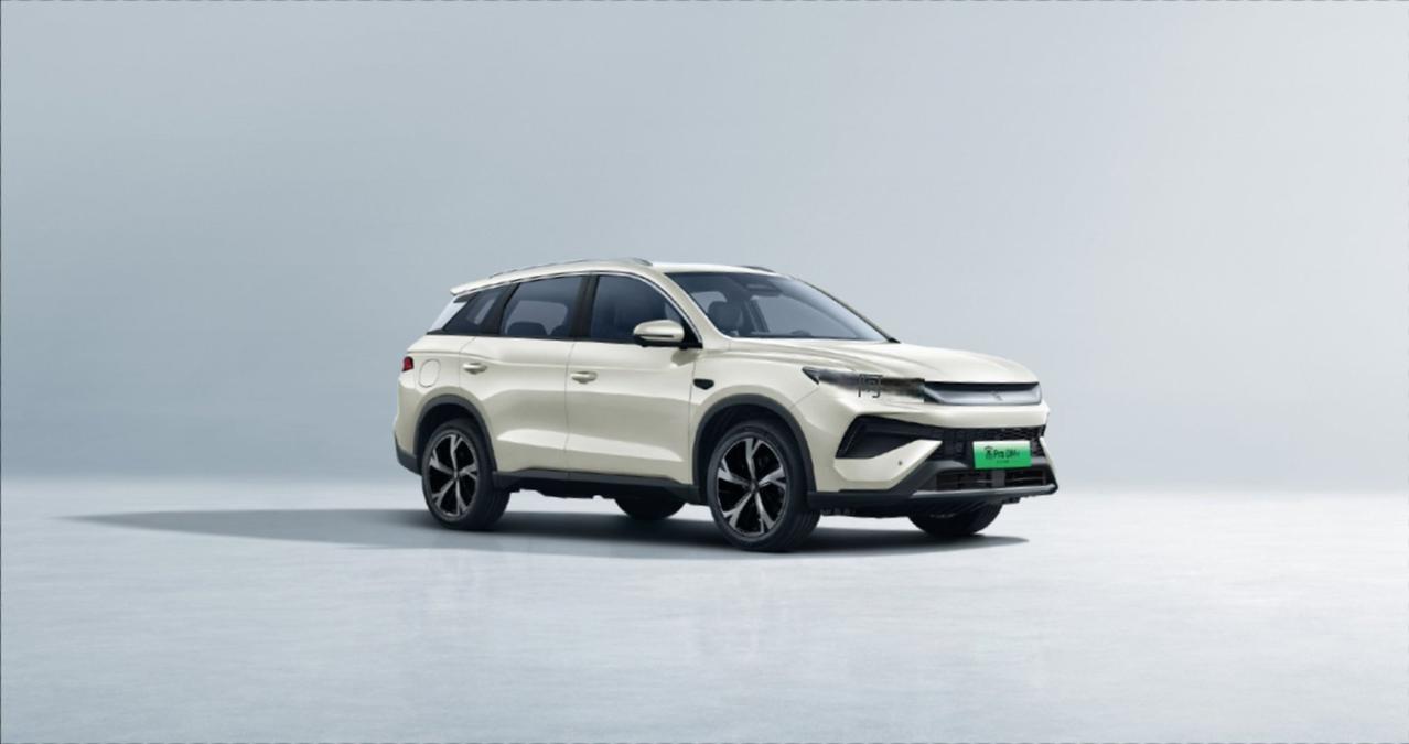 比亚迪在2026年初的新能源市场动作堪称“续航内卷天花板”，从秦L、秦PLUS 