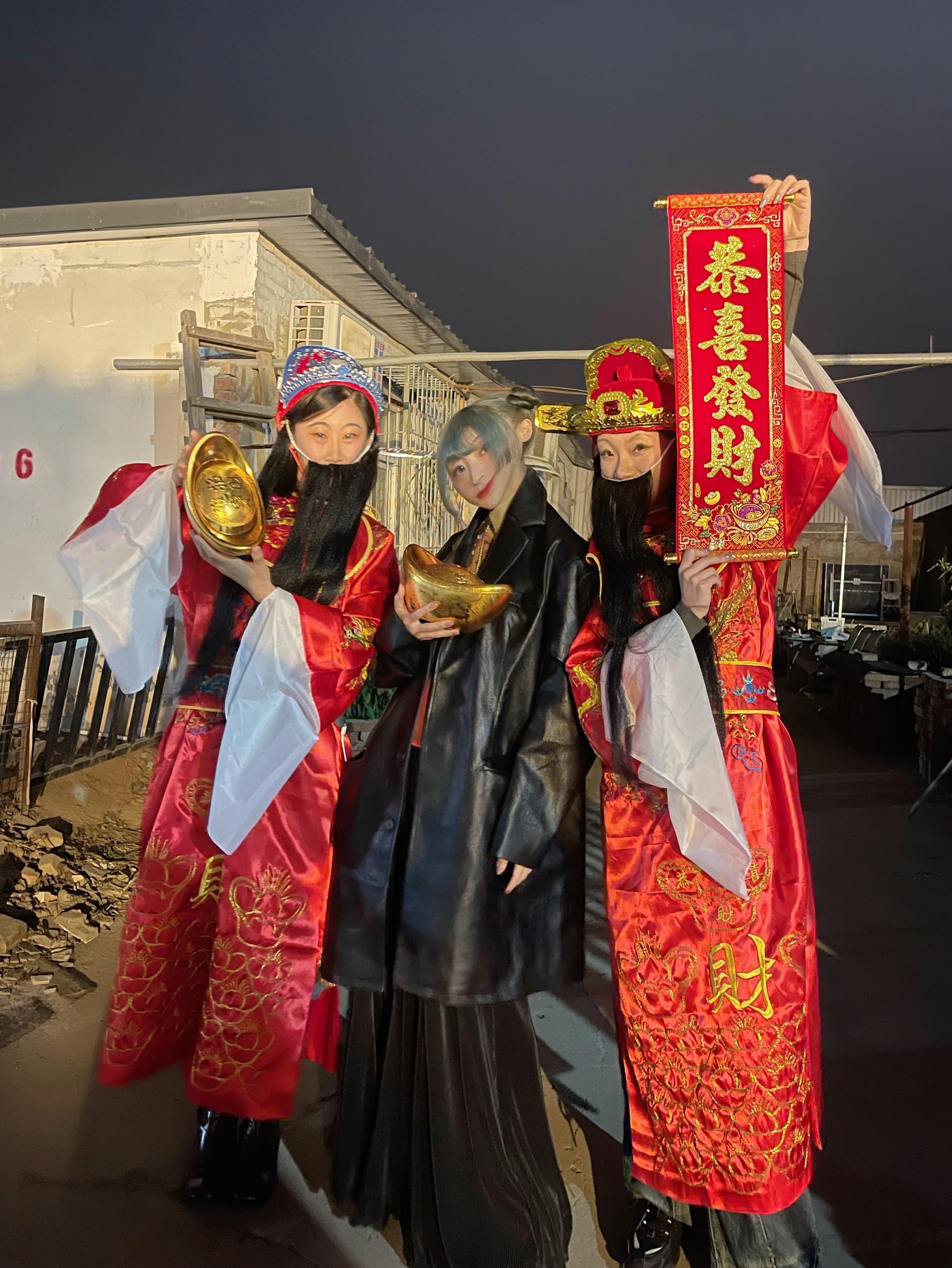 东坝好莱坞！亚比奥撕胩！🎃💃🍻 ​​​