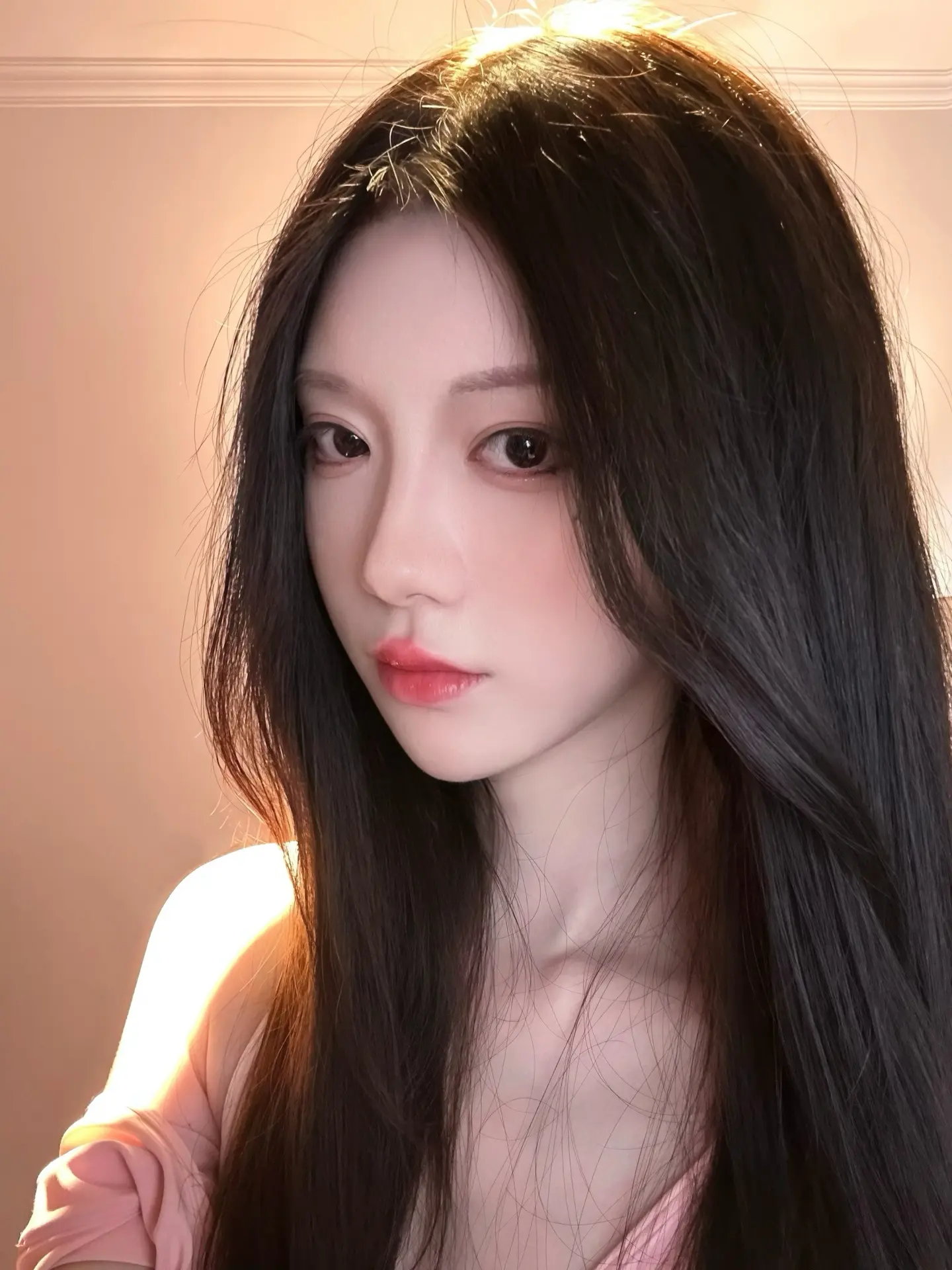 直到那天 我发现自己成为你的负担 于是我不再挽留 迈出了离别的第一步