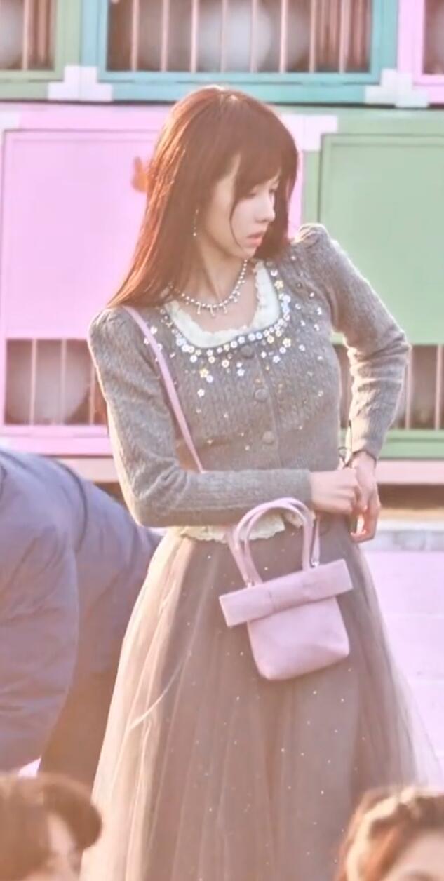 陈都灵《今天也没变成玩偶呢》白幼薇新路透 