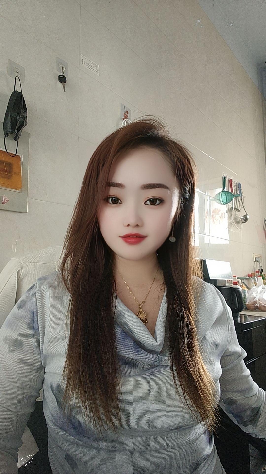 “多做点让自己快乐的决定， 也许有时候开心比対错更重要…”