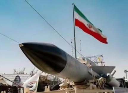 伊朗现在的战略是正确的，那就是导弹与无人机要节省着一点用，因为伊朗与美国比拼的不