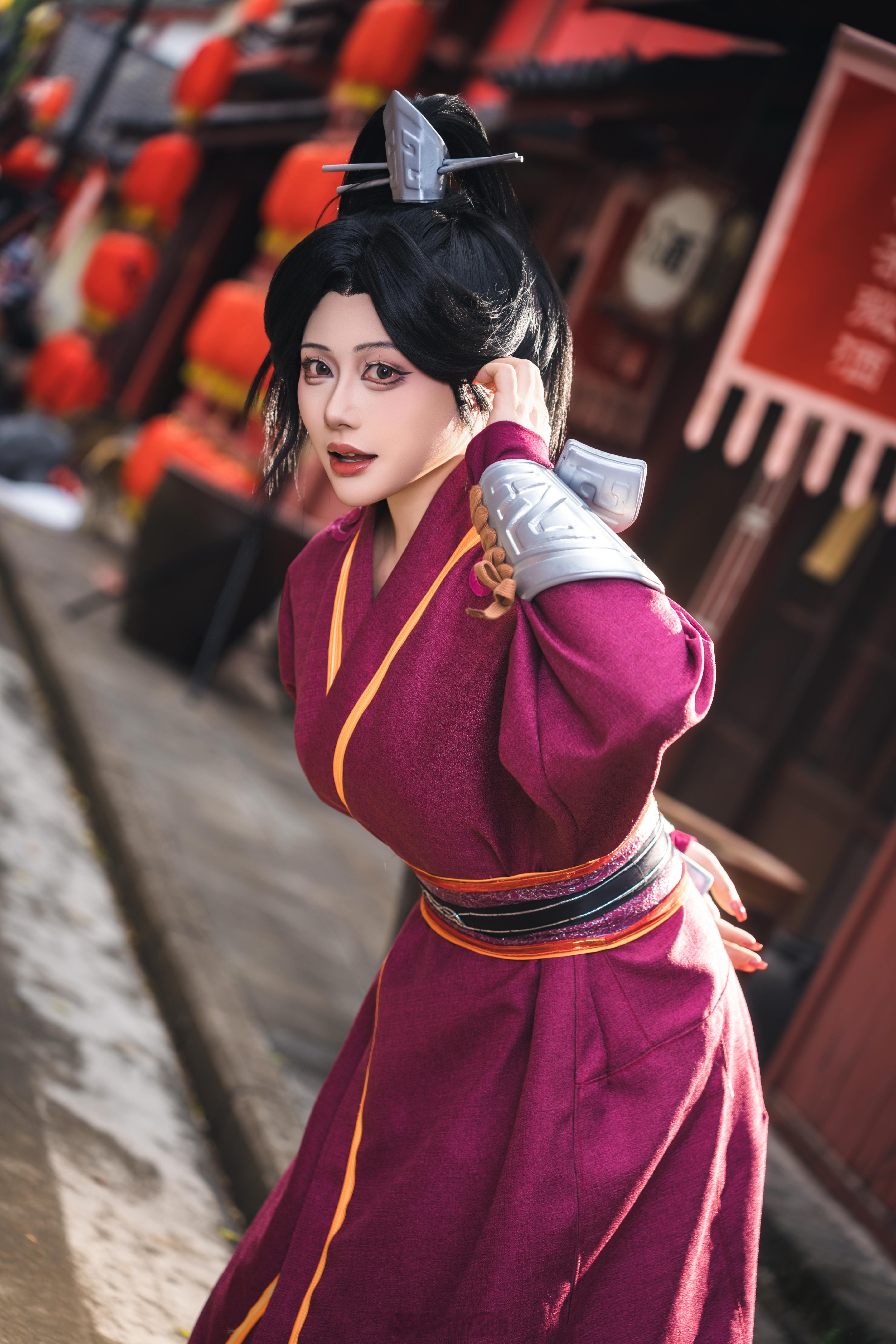 cosplay[超话] “瞧不起老娘啊，我也堂堂武将！”*感谢返图！📷中山影视