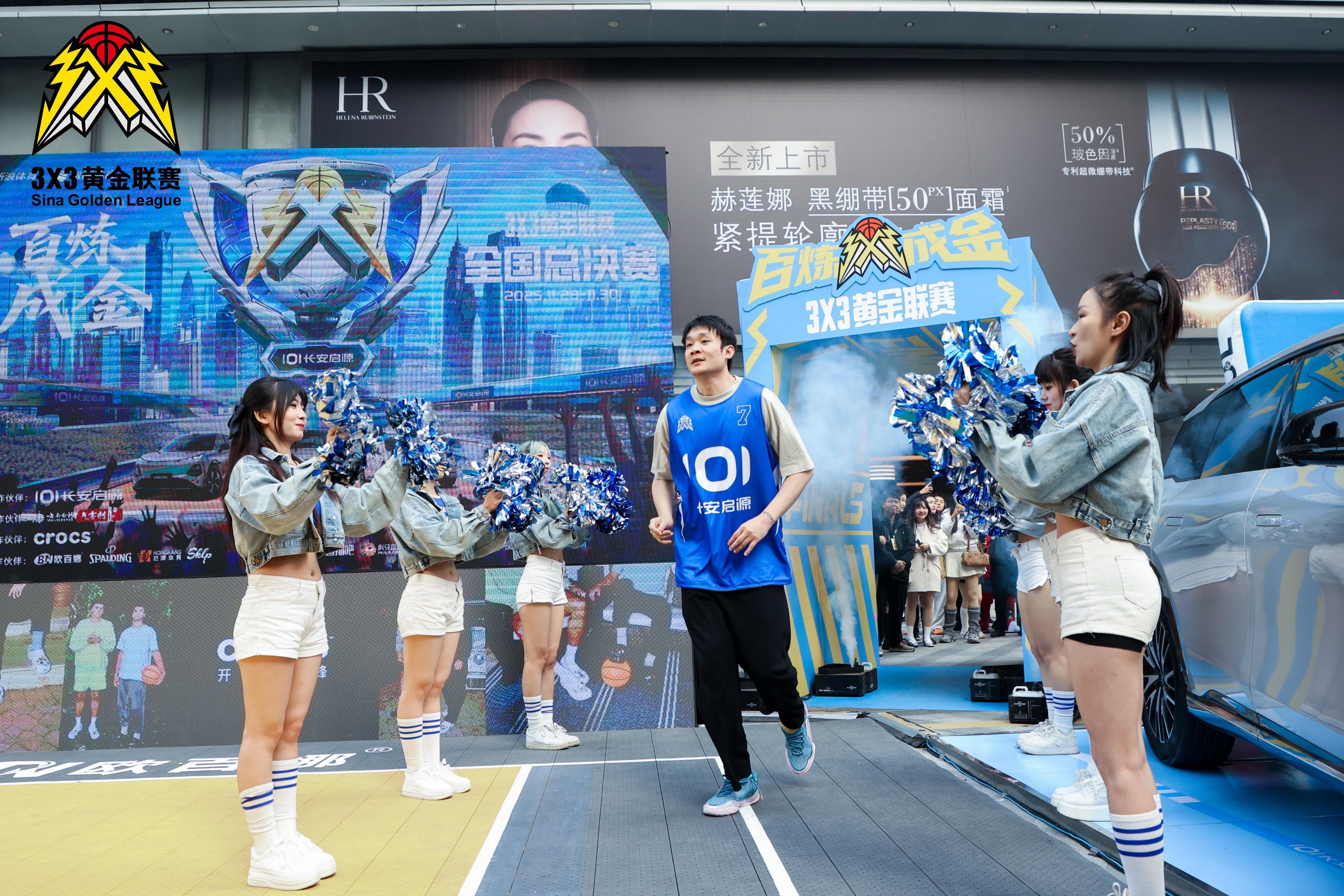 8年前的11月末，世预赛，经历过NBA夏联的辣个男人在韩国客场砍下30分，帮助中