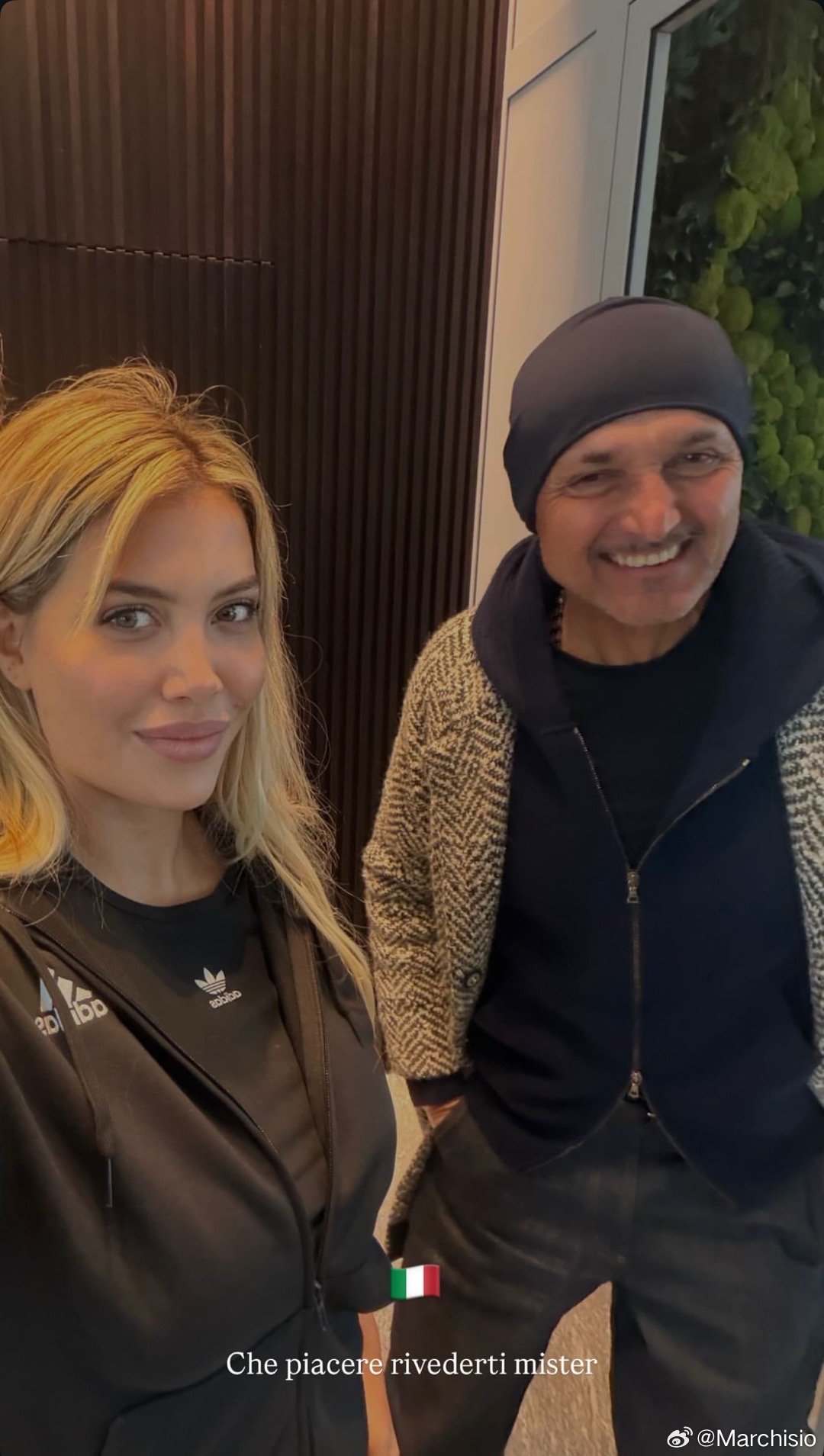 何意味？旺达发布了两张和斯帕莱蒂重聚的照片？尤文图斯意甲联赛欧冠联赛