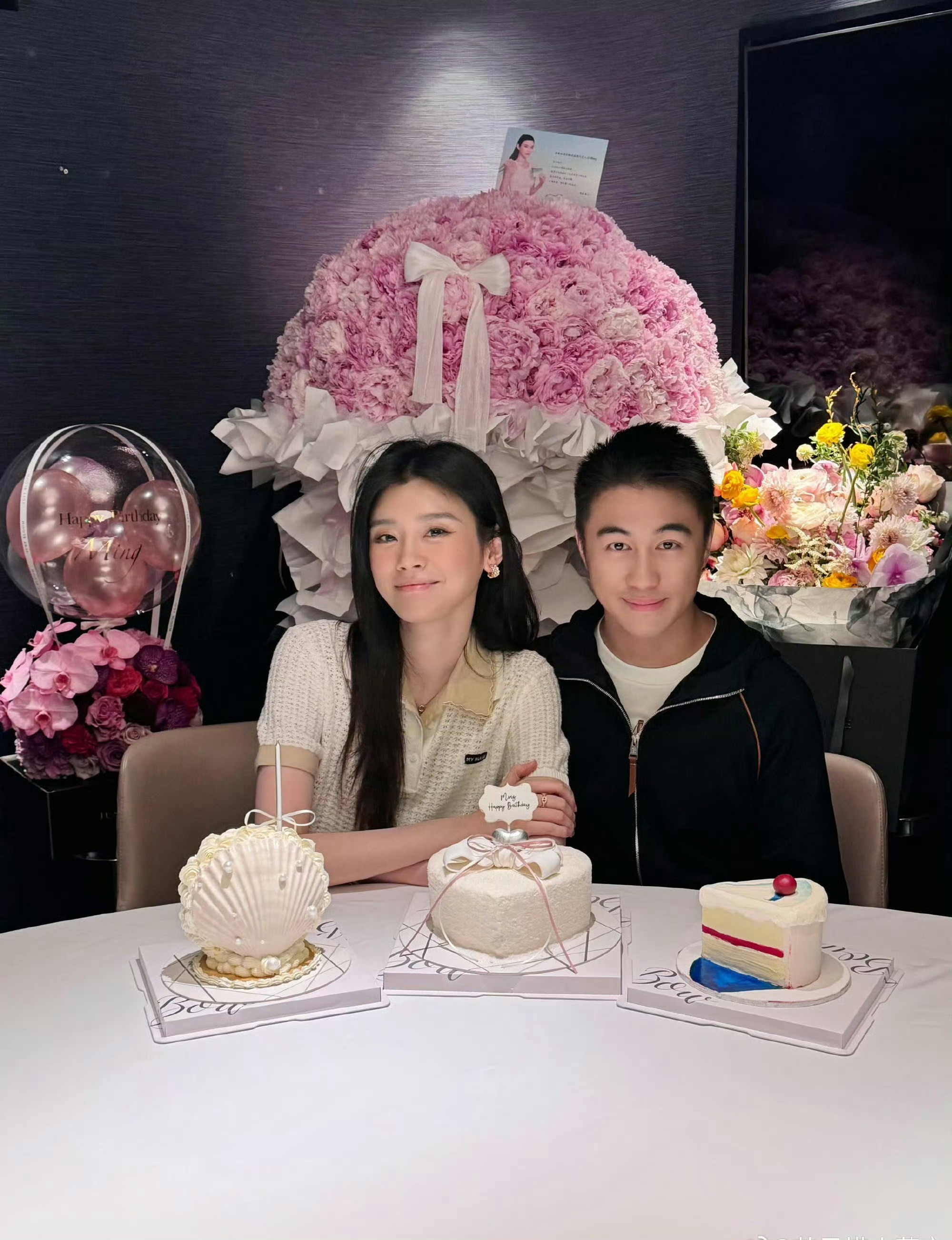 何猷君为奚梦瑶庆37岁生日猷君哥哥的浪漫，我给满分！奚梦瑶真的好幸福呀