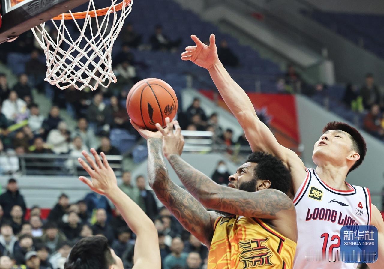 CBA今日赛事预测🔥今晚比赛看点拉满！
 
今日CBA多场焦点战开打，季后赛卡