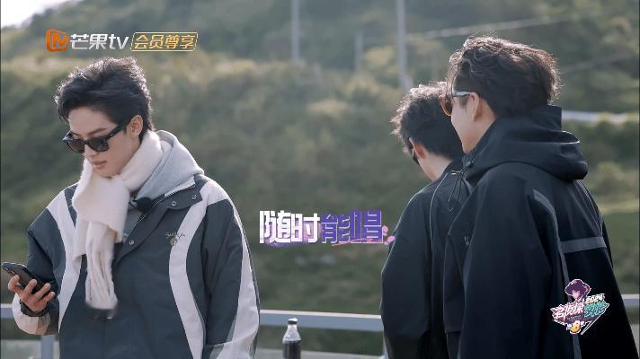 曹恩齐玩打片玩破防了 曹恩齐玩游戏是黑洞吧hhhh，怎么还把自己玩破防了，太可爱