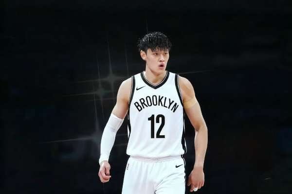 这是曾凡博的一个机会，也是NBA的一个机会，一个继续扩大中国市场的机会，在目前流